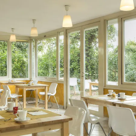 Eurogarden Szálloda 3*