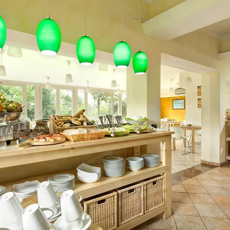 Hotell Eurogarden 3*