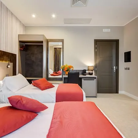 Eurogarden Hotell 3*