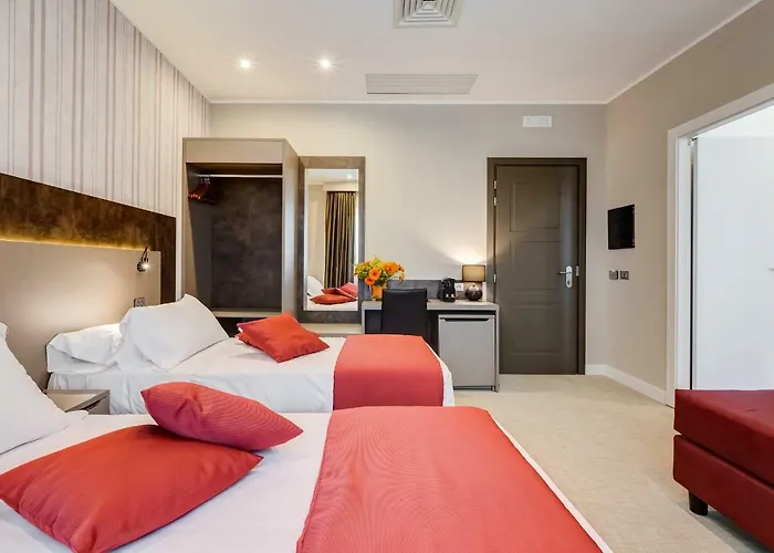 Eurogarden Szálloda 3*