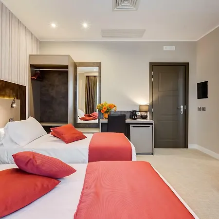 Eurogarden Hotel 3*